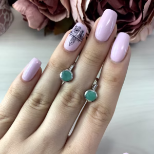 Серебряные серьги с изумрудом 1.55ct