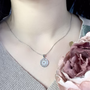 Серебряная подвеска с фианитами