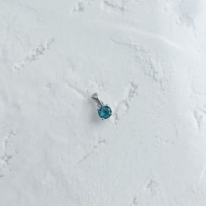 Серебряная подвеска с топазом Лондон Блю 0.355ct