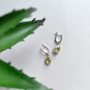 Серебряные серьги с зеленим кварцем 3.47ct