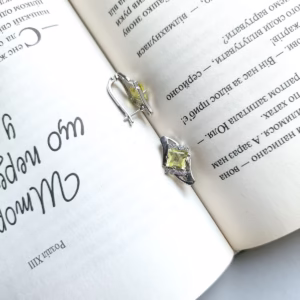 Серебряные серьги с зеленим кварцем 3.645ct