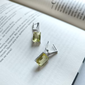 Серебряные серьги с зеленим кварцем 14.763ct