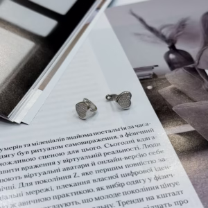 Серебряные серьги с фианитами