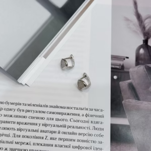 Серебряные серьги с фианитами