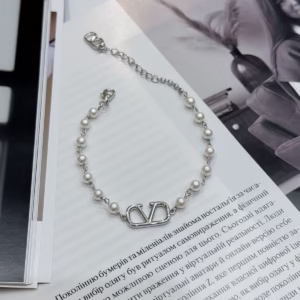 Серебряный браслет с жемчугом