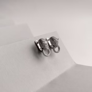Серебряные серьги с фианитами